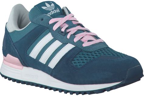 aanbiedingen adidas schoenen dames|Adidas sneakers dames uitverkoop.